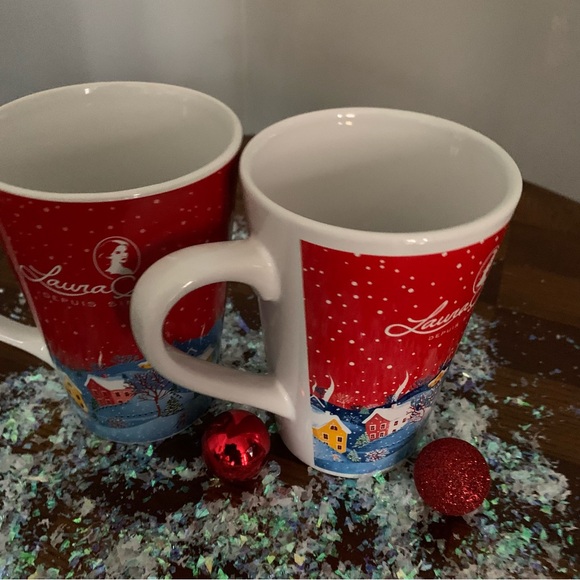 Set of Two Tall Laura Secord Mugs - Picture 4 of 5